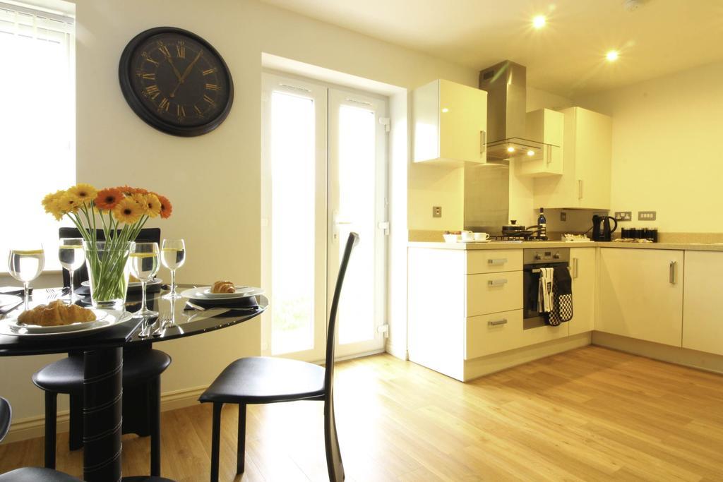 Ur City Pad - Regent Wharf Walsall Extérieur photo