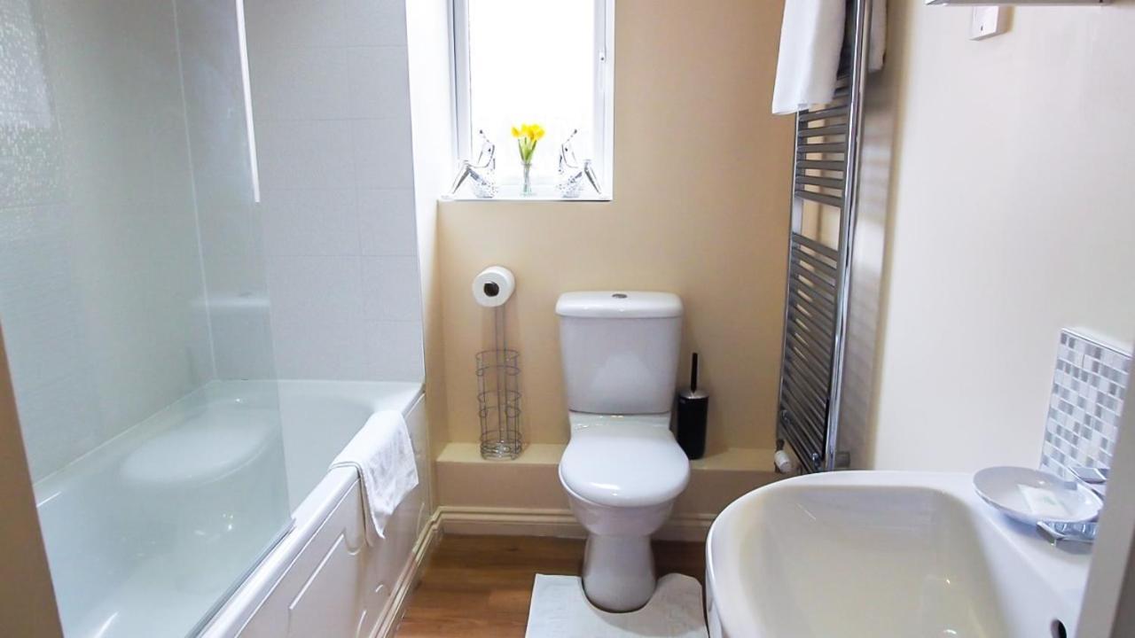 Ur City Pad - Regent Wharf Walsall Extérieur photo